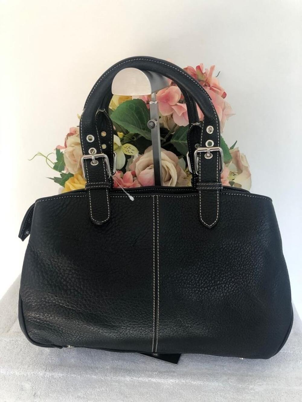 Dooney & Bourke black pebble leather bag purse (30000